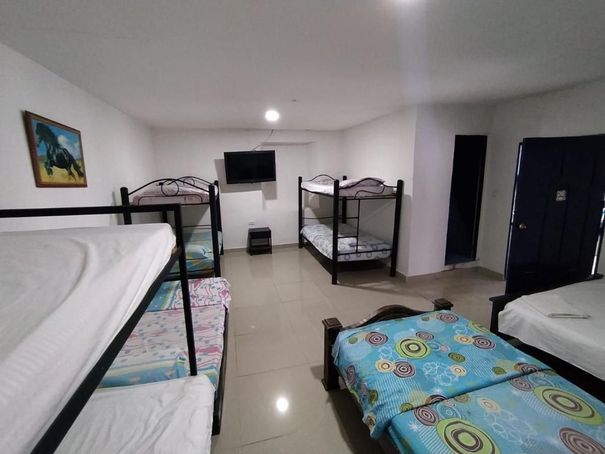 Hotel Andalucia Inn ซันตามาร์ตา ภายนอก รูปภาพ