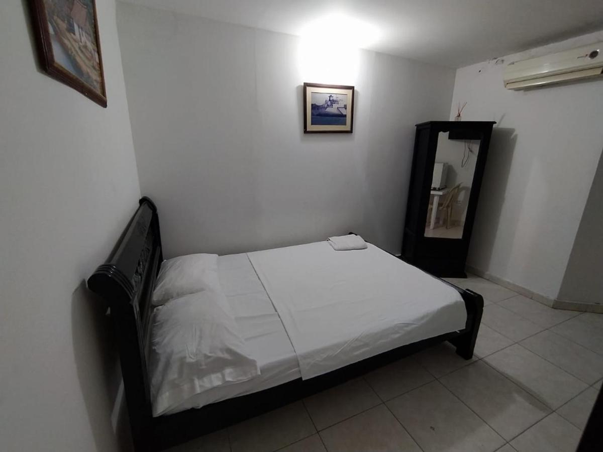 Hotel Andalucia Inn ซันตามาร์ตา ภายนอก รูปภาพ